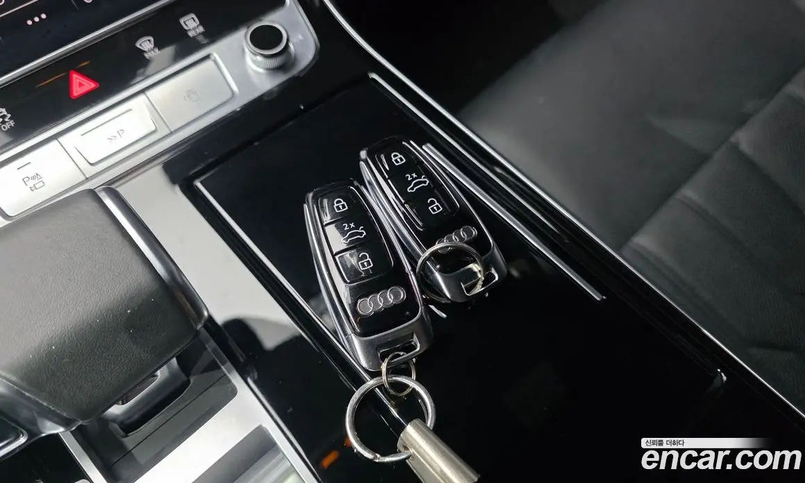 Audi A8 2021 4.0 автомат (гидро), фото 32