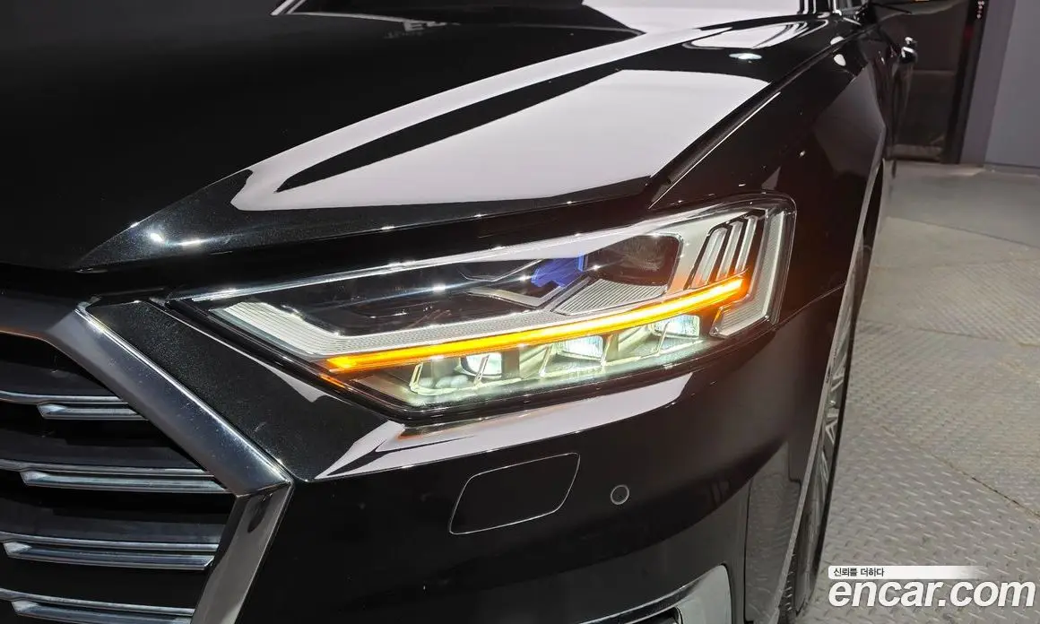 Audi A8 2021 4.0 автомат (гидро), фото 8