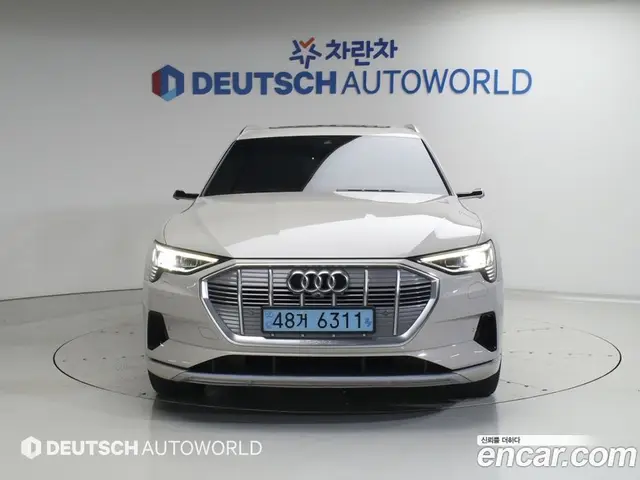 Audi e-tron 2020 0.2 автомат (гидро), миниатюра 3