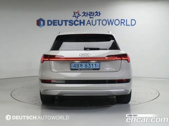 Audi e-tron 2020 0.2 автомат (гидро), миниатюра 4