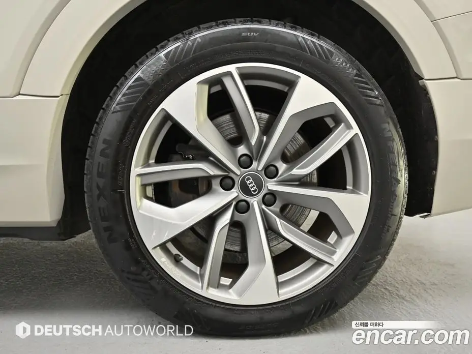 Audi e-tron 2020 0.2 автомат (гидро), фото 5
