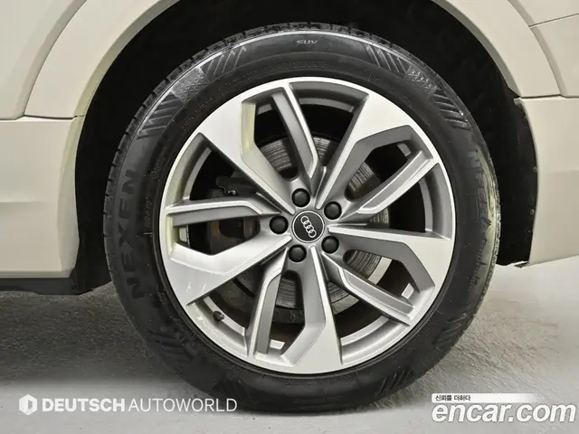 Audi e-tron 2020 0.2 автомат (гидро), миниатюра 5