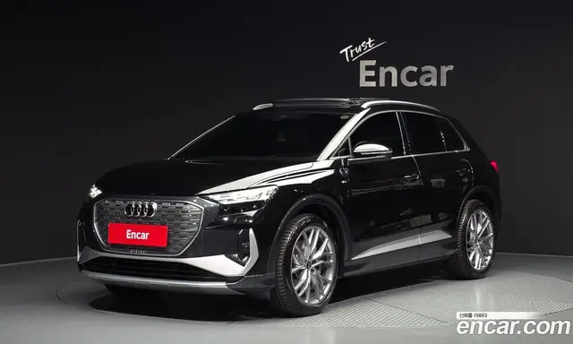 Audi Q4 e-tron, 2026, 5 403 км