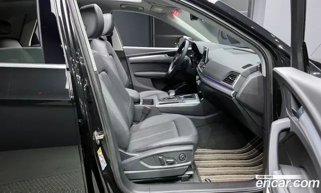 Audi Q5 2020 2.0 автомат (гидро), миниатюра 11