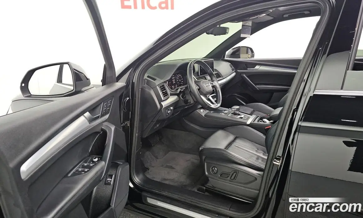 Audi Q5 2020 2.0 автомат (гидро), фото 13