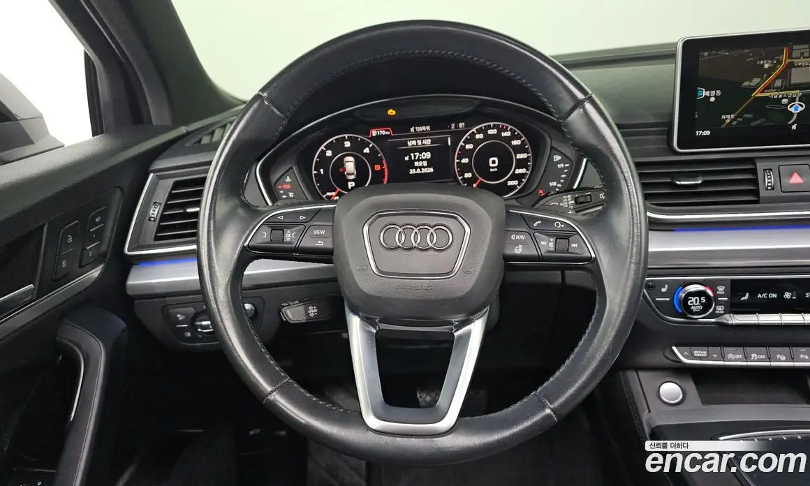 Audi Q5 2020 2.0 автомат (гидро), фото 17