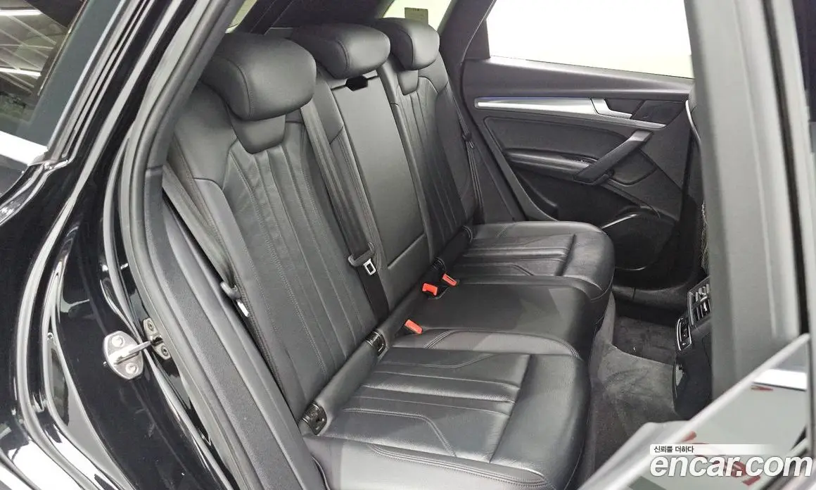 Audi Q5 2020 2.0 автомат (гидро), фото 31