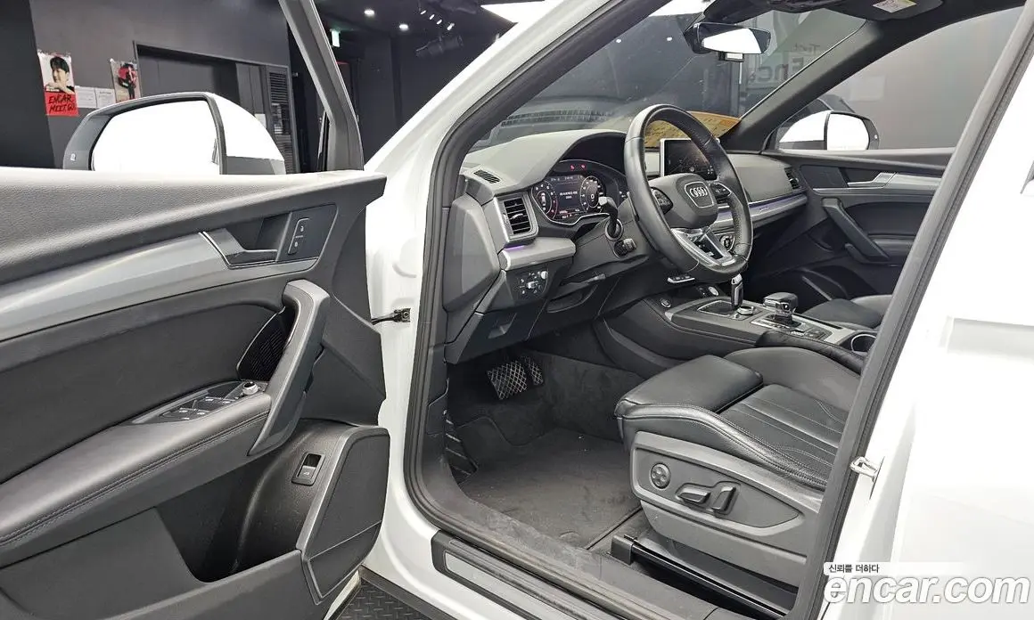Audi Q5 2020 2.0 автомат (гидро), фото 13