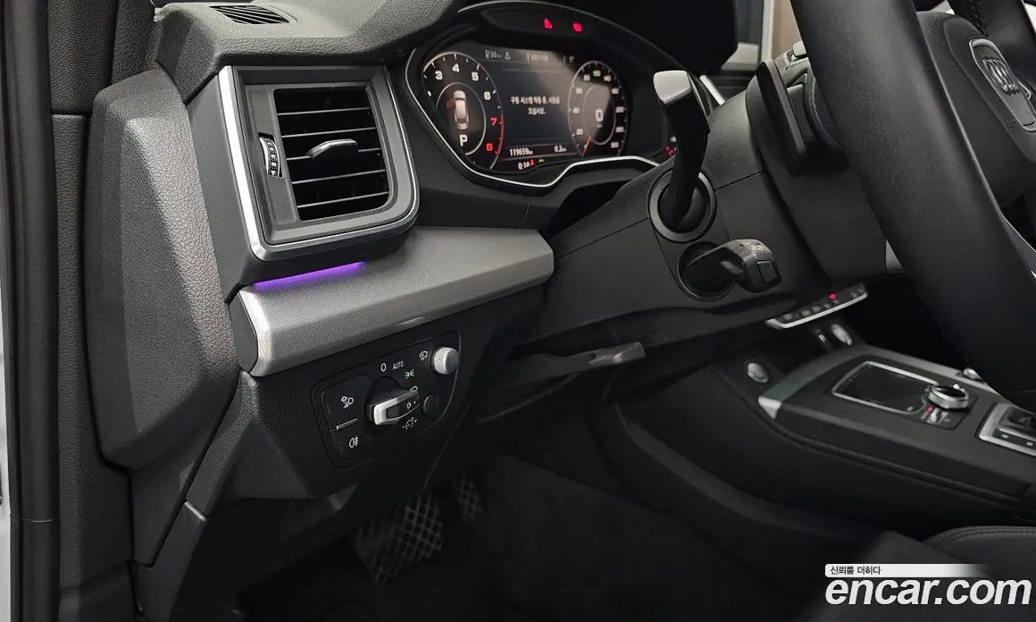 Audi Q5 2020 2.0 автомат (гидро), фото 23