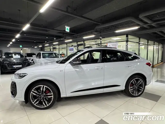 Audi Q5 2025 2.0 автомат (гидро), миниатюра 2