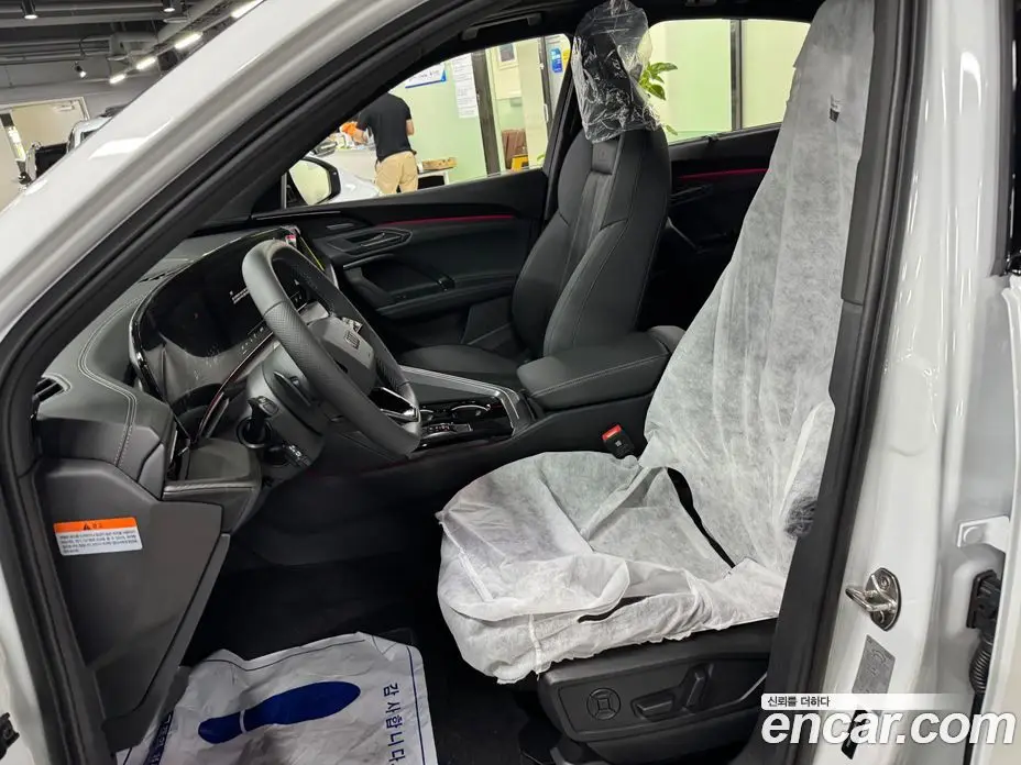 Audi Q5 2025 2.0 автомат (гидро), фото 6