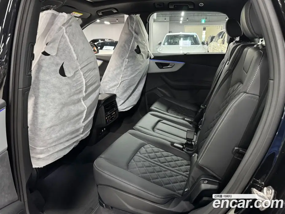 Audi Q7 2026 3.0 автомат (гидро), фото 12