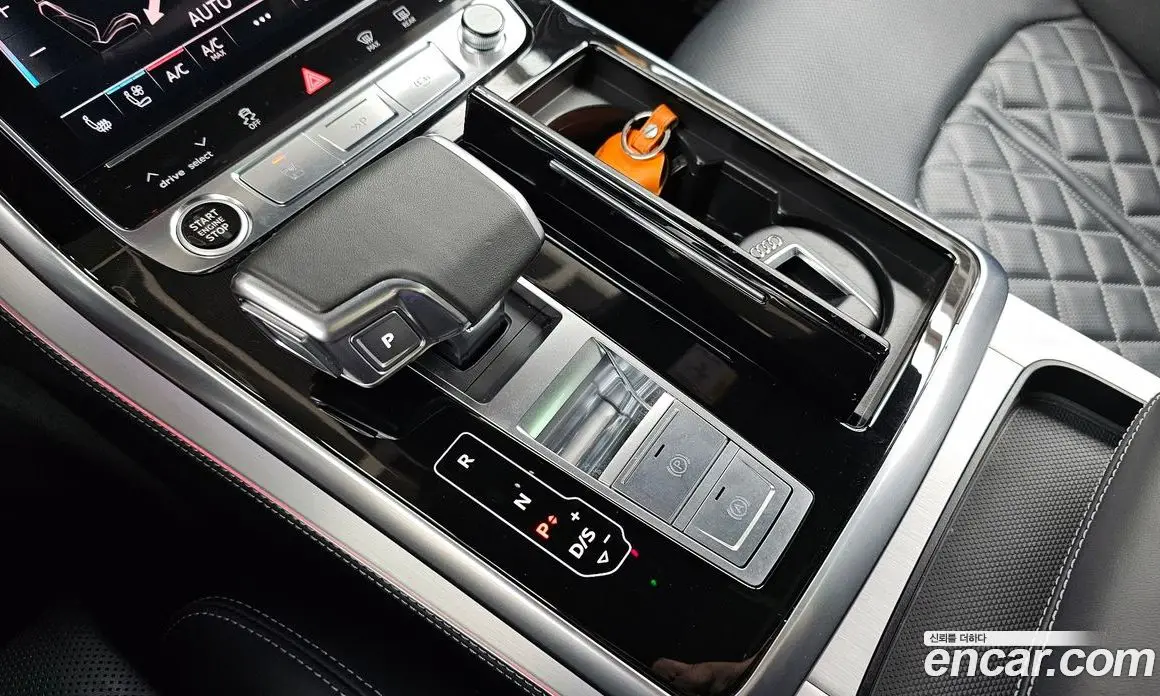 Audi Q8 2021 3.0 автомат (гидро), фото 12