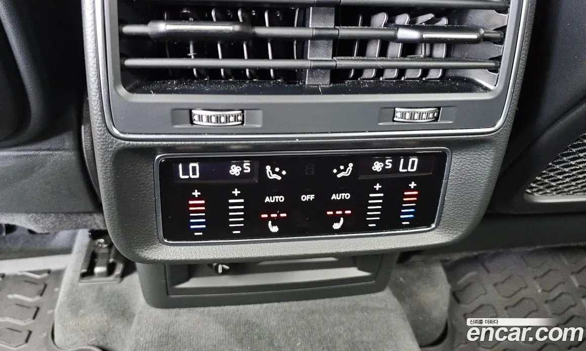 Audi Q8 2021 3.0 автомат (гидро), фото 25
