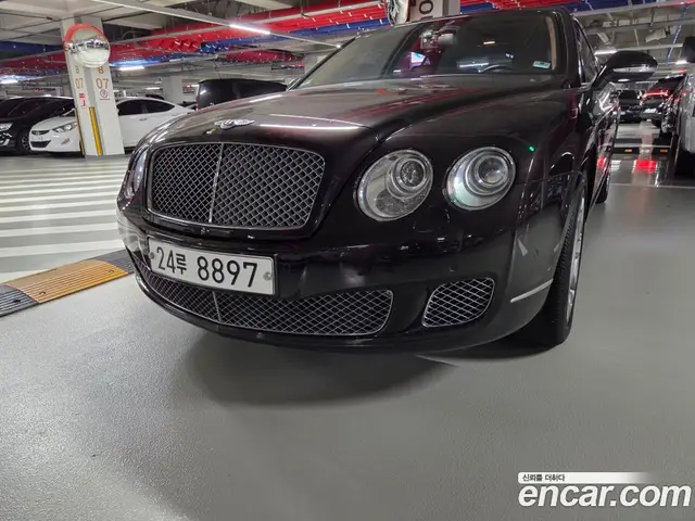 Bentley Flying Spur 2011 6.0 автомат (гидро), миниатюра 4 Bentley Flying Spur 2011 6.0 автомат (гидро), миниатюра 4