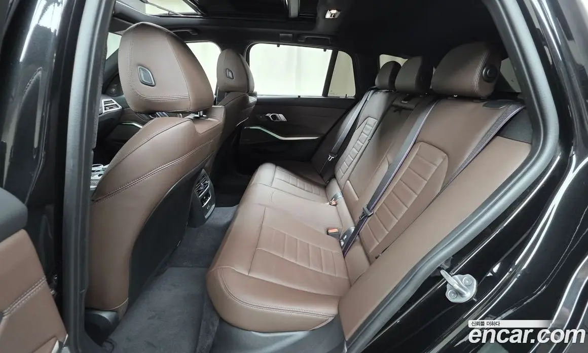 BMW 3 серия 2026 3.0 автомат (гидро), фото 18 BMW 3 серия 2026 3.0 автомат (гидро), фото 18