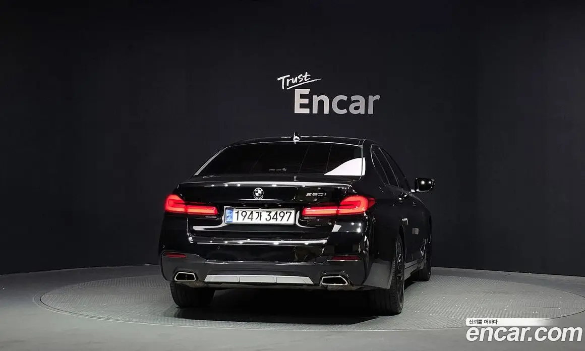 BMW 5 серия 2018 2.0 автомат (гидро), фото 4