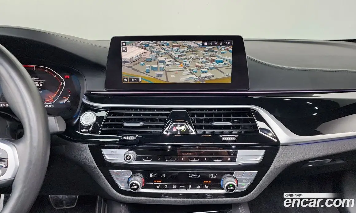 BMW 5 серия 2020 2.0 автомат (гидро), фото 18