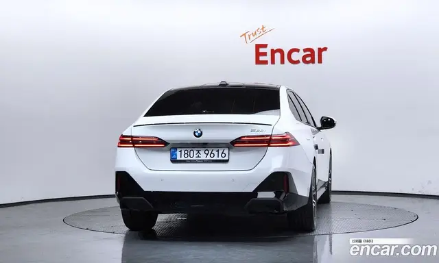 BMW 5 серия 2025 2.0 автомат (гидро), миниатюра 4