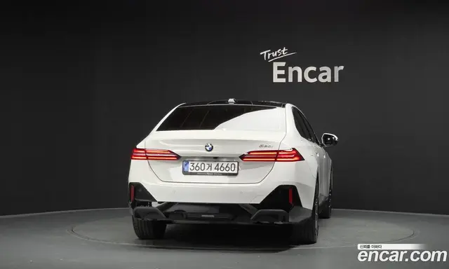 BMW 5 серия 2025 2.0 автомат (гидро), миниатюра 4