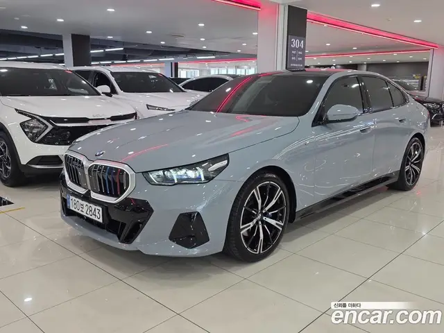 BMW 5 серия, 2025, 12 381 км