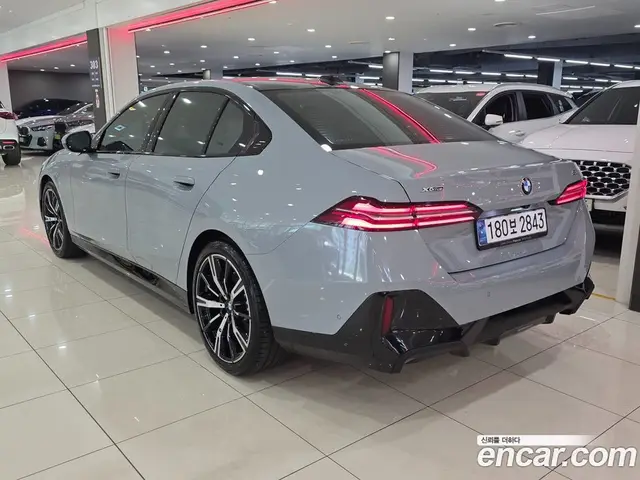 BMW 5 серия 2025 2.0 автомат (гидро), миниатюра 2