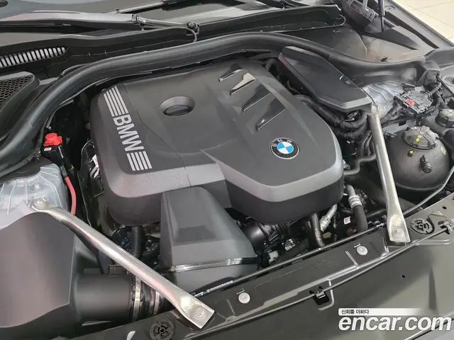 BMW 5 серия 2025 2.0 автомат (гидро), миниатюра 6