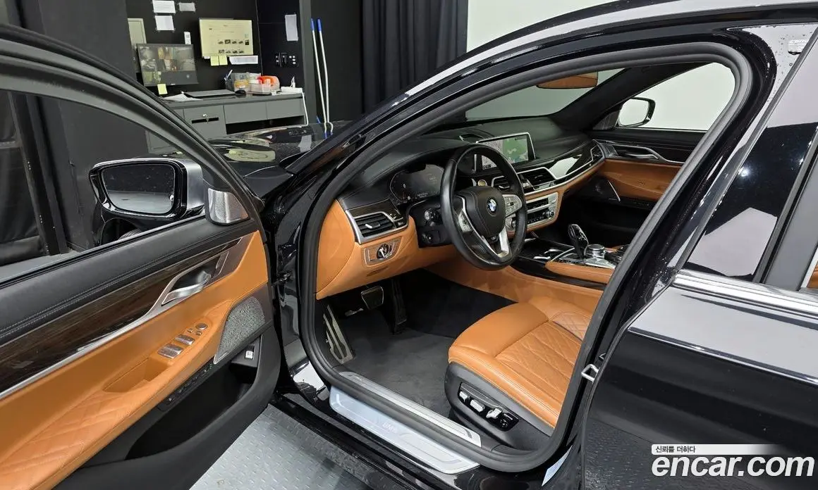 BMW 7 серия 2022 3.0 автомат (гидро), фото 10