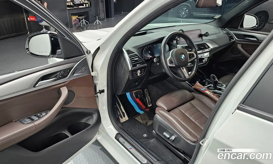 BMW X3 2021 2.0 автомат (гидро), фото 13