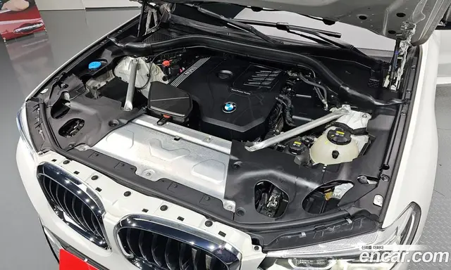 BMW X3 2021 2.0 автомат (гидро), миниатюра 6
