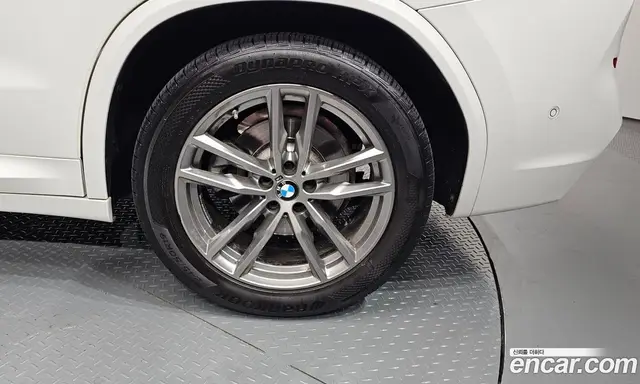 BMW X3 2021 2.0 автомат (гидро), миниатюра 7