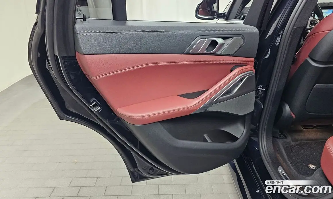 BMW X6 2021 3.0 автомат (гидро), фото 15