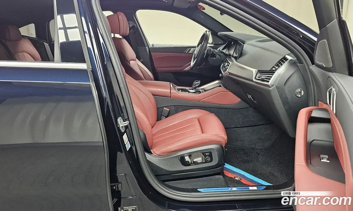 BMW X6 2021 3.0 автомат (гидро), фото 16