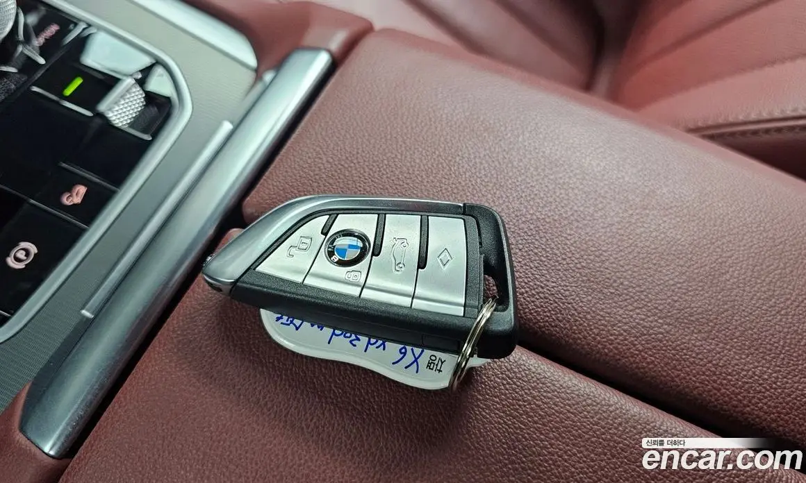 BMW X6 2021 3.0 автомат (гидро), фото 21