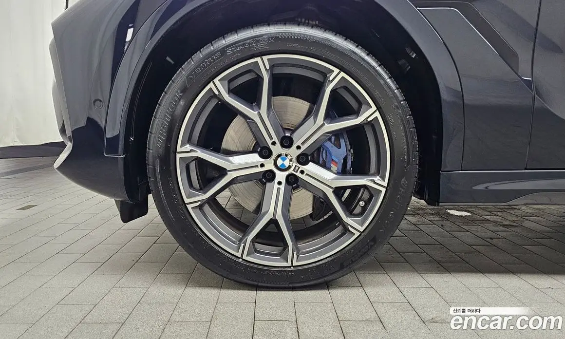 BMW X6 2021 3.0 автомат (гидро), фото 5