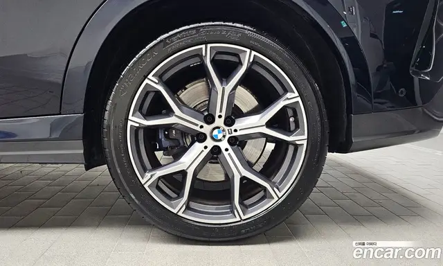 BMW X6 2021 3.0 автомат (гидро), миниатюра 7
