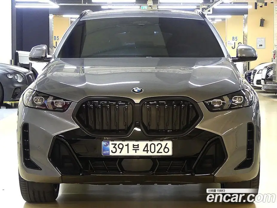 BMW X6 2026 3.0 автомат (гидро), фото 4