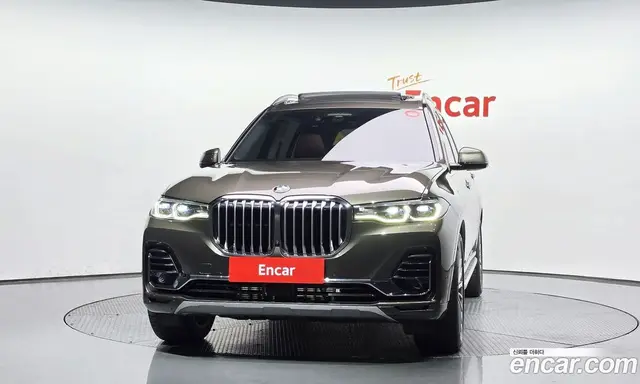 BMW X7 2021 3.0 автомат (гидро), миниатюра 3