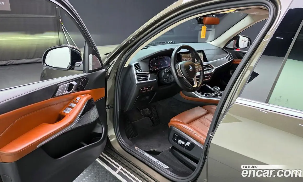 BMW X7 2021 3.0 автомат (гидро), фото 10