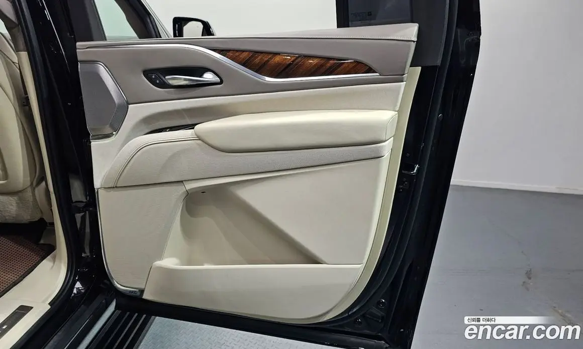 Cadillac Escalade 2021 6.2 автомат (гидро), фото 15