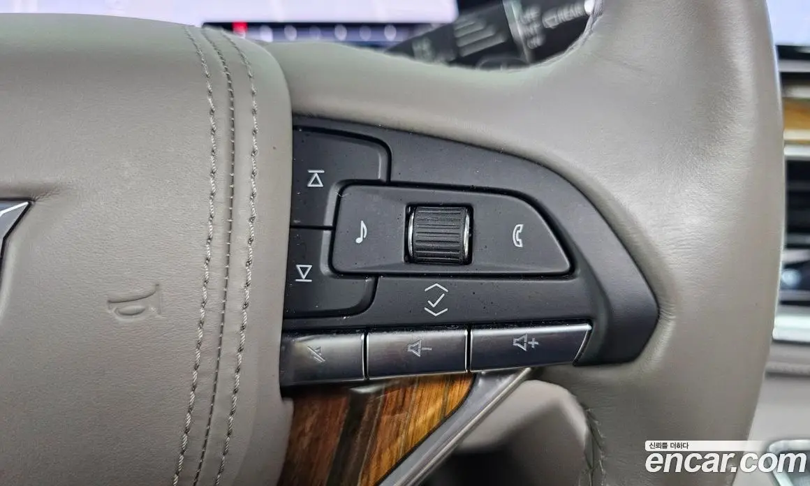 Cadillac Escalade 2021 6.2 автомат (гидро), фото 28