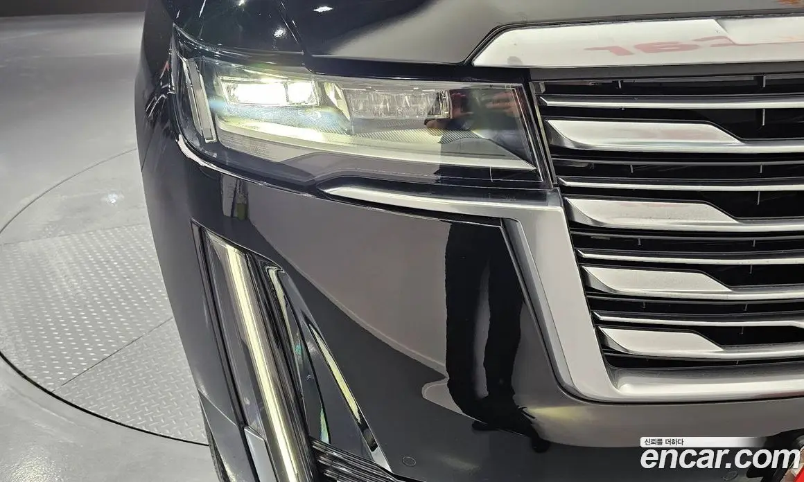 Cadillac Escalade 2021 6.2 автомат (гидро), фото 8