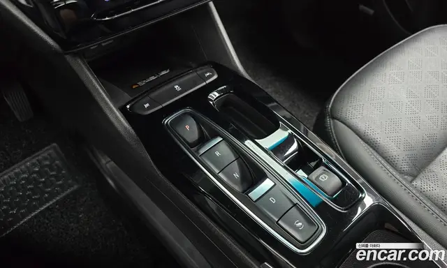Chevrolet Bolt EV 2022 0.2 автомат (гидро), миниатюра 12