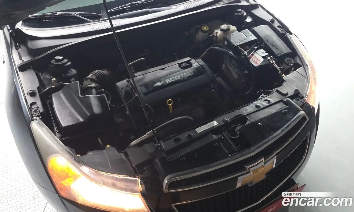 Chevrolet Cruze 2011 1.8 автомат (гидро), фото 6