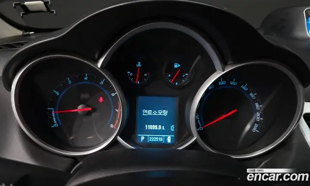 Chevrolet Cruze 2011 1.8 автомат (гидро), миниатюра 8