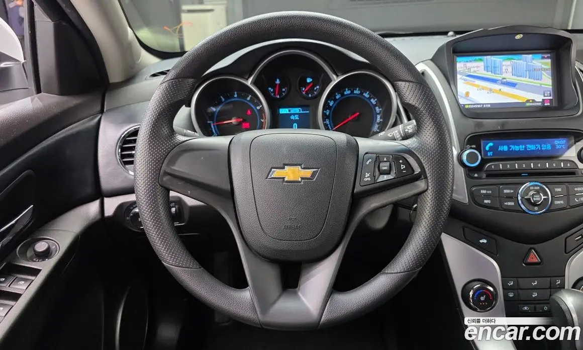 Chevrolet Cruze 2015 1.8 автомат (гидро), фото 13