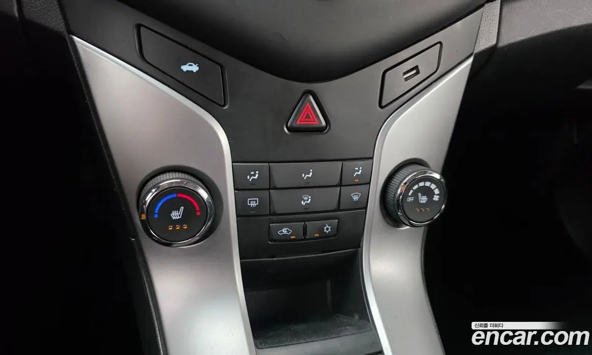 Chevrolet Cruze 2015 1.8 автомат (гидро), фото 18