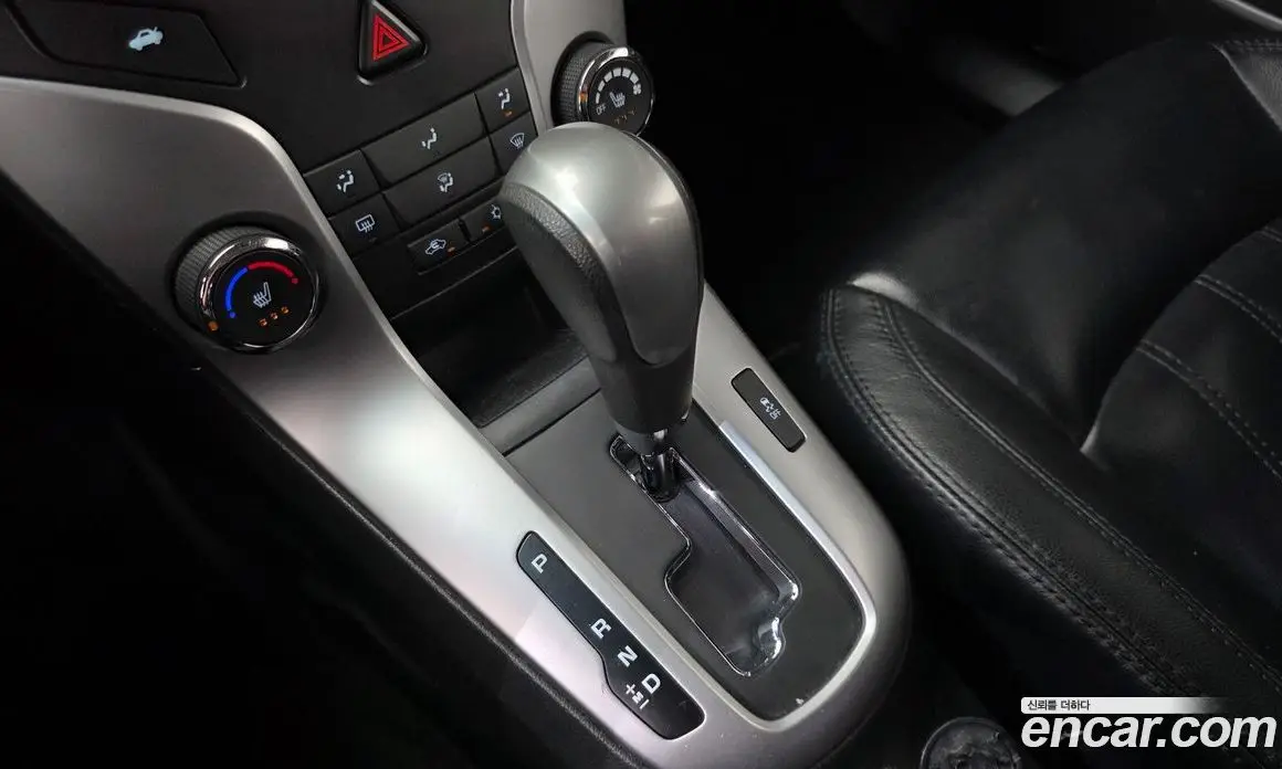 Chevrolet Cruze 2015 1.8 автомат (гидро), фото 9