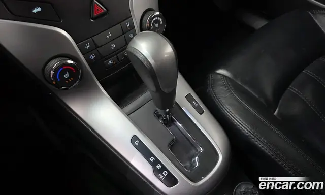 Chevrolet Cruze 2015 1.8 автомат (гидро), миниатюра 9