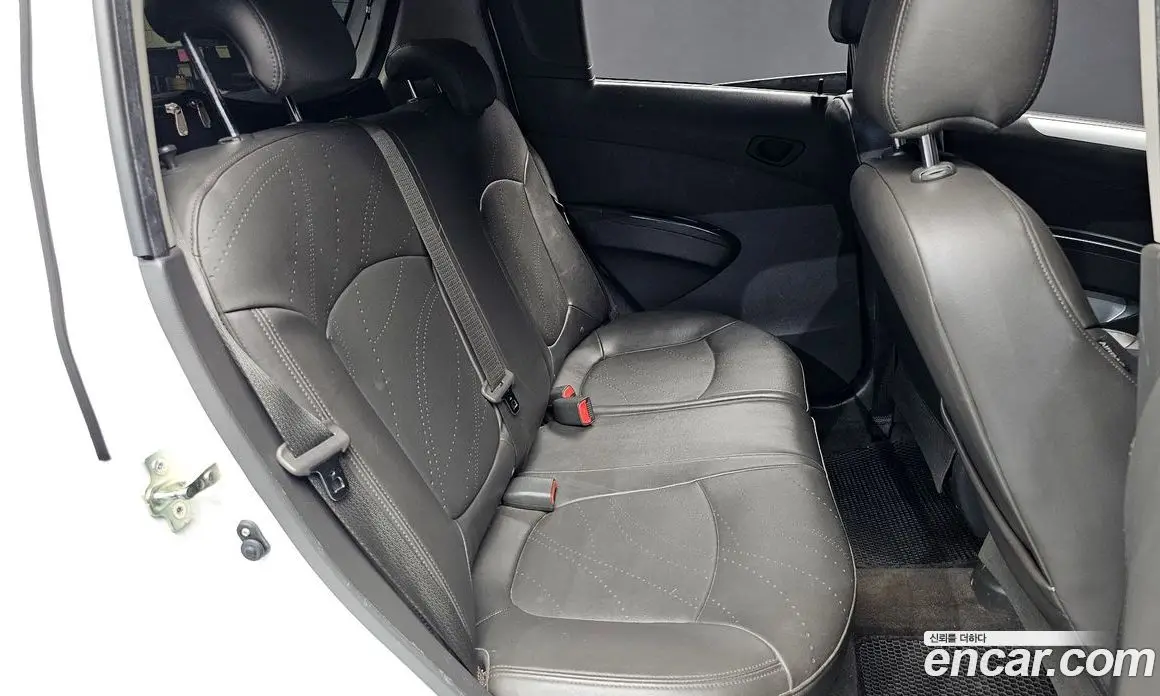 Chevrolet Spark 2013 1.0 автомат (гидро), фото 11 Chevrolet Spark 2013 1.0 автомат (гидро), фото 11
